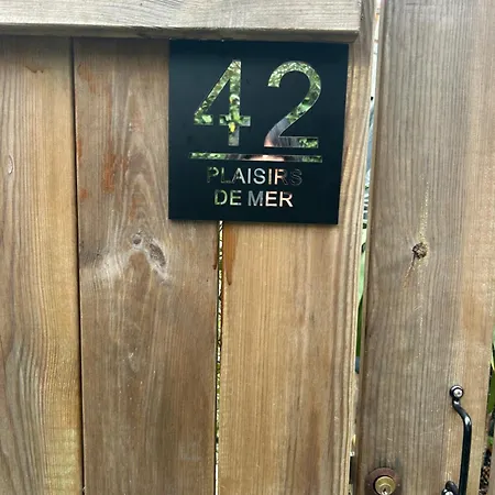 Plaisirs De בית נופש